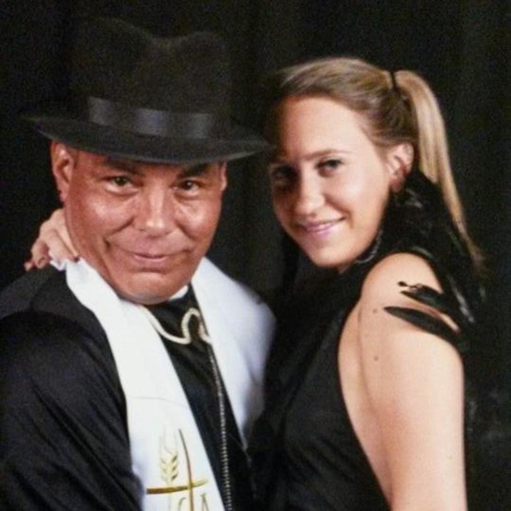 Meet your Posher, Randyandemily